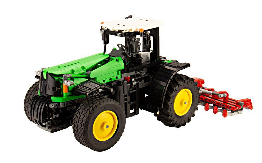 Bluebrixx Pro 103215 Motorisierter Traktor CaDA 