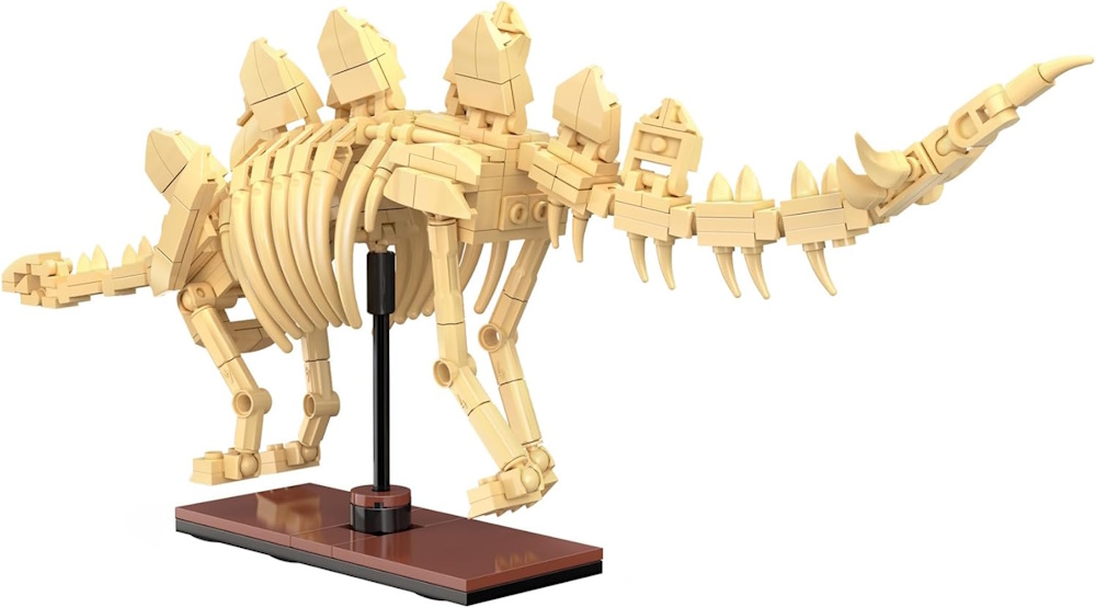 Mit 297 Bauteilen entsteht ein realistisches Dinosauriermodell mit beweglichen Gelenken an Kopf, Beinen und Schwanz. So lässt sich der Stegosaurus individuell positionieren und immer wieder neu präsentieren. Besonders eindrucksvoll sind die leuchtenden Knochen, die im Dunkeln strahlen und dem Modell einen einzigartigen Effekt verleihen. 