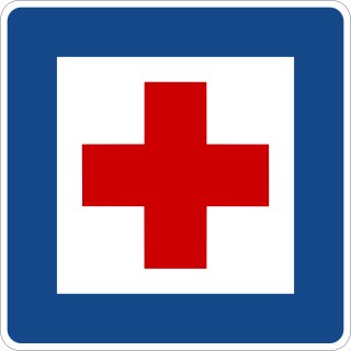 Klemos 2x2 &ndash; Verkehrszeichen Erste Hilfe 358