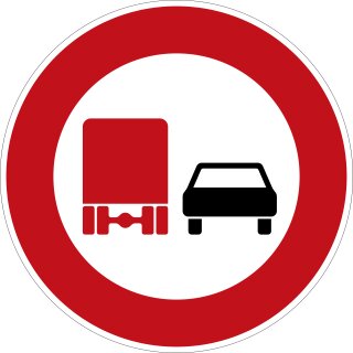 Klemos 2x2 Rund – Verkehrszeichen Überholverbot für Kraftfahrzeuge über 3,5 t 277